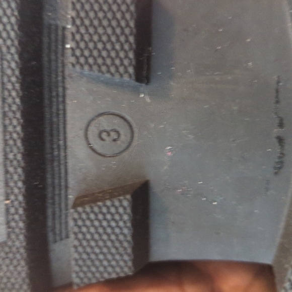 DV By Dolce Vita Kids Villain Chelsea Boots .. Size 3 - Picture 9 of 9